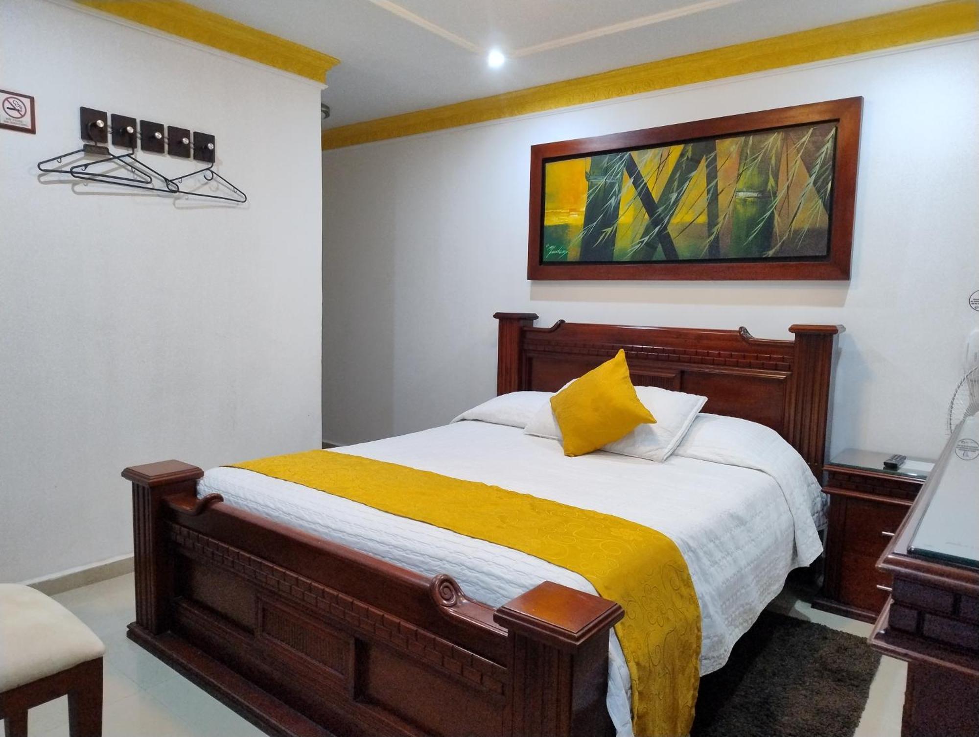 Hotel Aires Del Quindio Armenia Екстериор снимка
